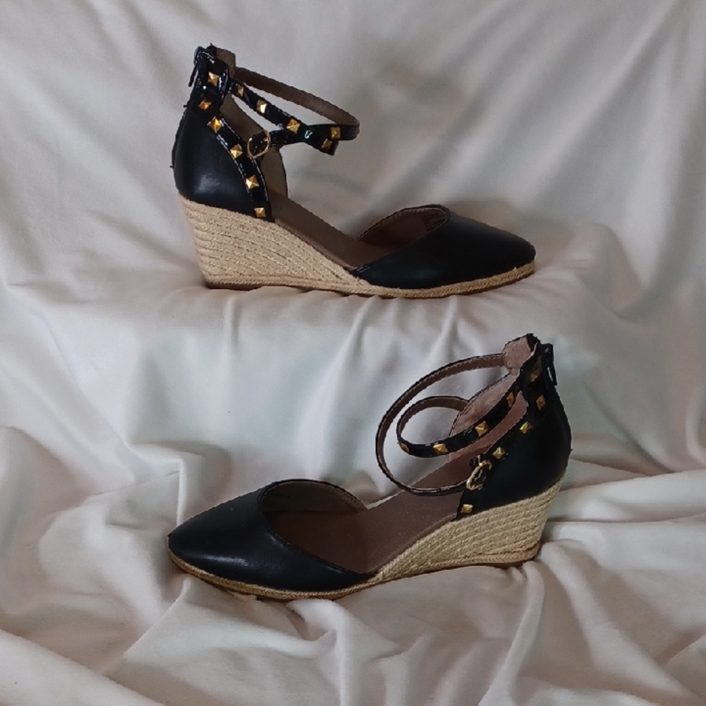 Rialto Wedge SANDLES 9M